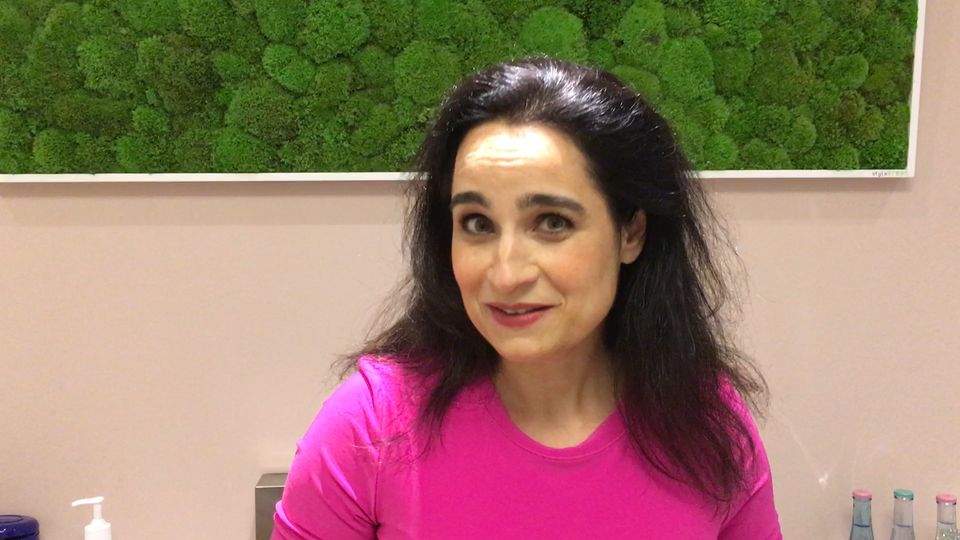 Yael Adler im Interview mit dem stern
