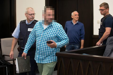 KORR - Höxter-Prozess: "Sie nippelt uns ab" - den Tod vor Augen