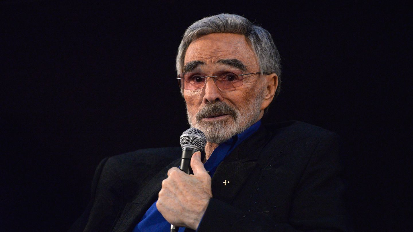 Hollywood Legende Burt Reynolds Mit 82 Jahren Gestorben Sternde