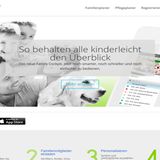 Family Cockpit  In den familienfreundlichen Kalenderdienst Family Cockpit muss sich jeder mit einer App für 1,79 Euro einkaufen. Die Version für den Computer-Desktop ist kostenlos. Der Service aus Darmstadt wurde spürbar von zwei Eltern entwickelt; einer Marketing-Managerin und einem Programmierer. Die App ist aufgeräumt, funktional elegant und selbsterklärend. Pinwand, Kalender, Adressbuch, Aufgabenlisten – ein blitzsauberer Werkzeugkasten.  Sprache Deutsch; läuft dank HTML5 auf jedem Gerät.  https://www.familycockpit.de/