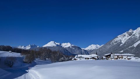 Ausblick auf eine Tiroler Winterlandschaft