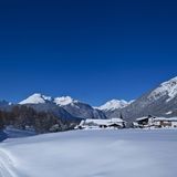 Ausblick auf eine Tiroler Winterlandschaft
