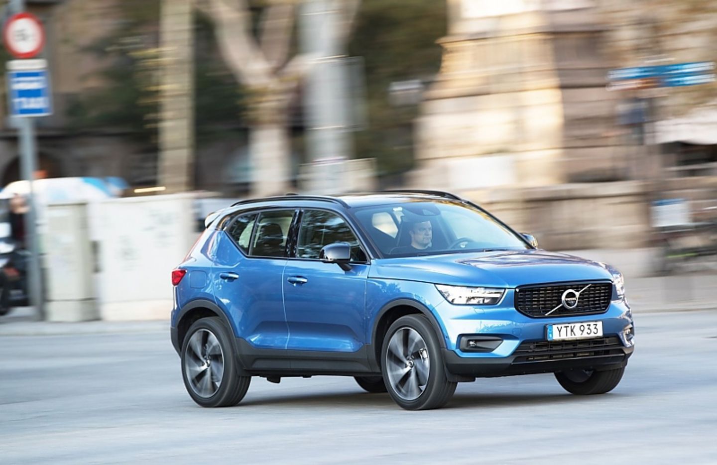Volvo XC40 T3 - 0 auf tempo 100 in 9,4 Sekunden