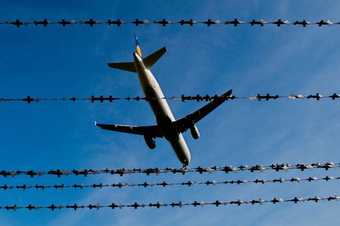 Deutschland Afghanistan Lufthansa-Flugzeug