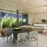 Vom Konzept und Dimension her wurde das Haus für die Vermögenden in Brasilien entworfen. Viele andere Bausatz-Häuser wollen dagegen Wohnraum für Arme schaffen.