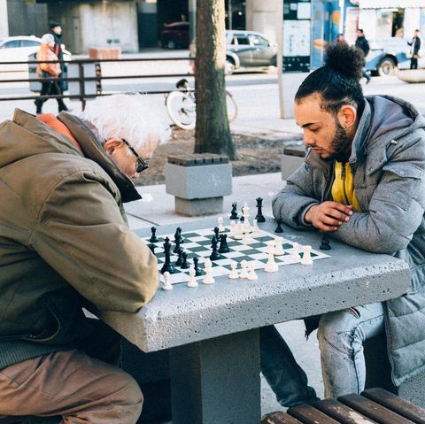 Kein Spiel: Die gesetzliche Rente betrifft alle Generationen.