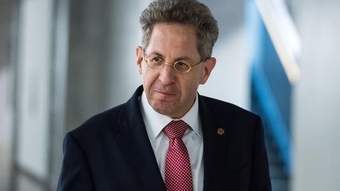 Noch ist offen, ob Hans-Georg Maaßen als Verfassungsschutz-Chef den Hut nimmt