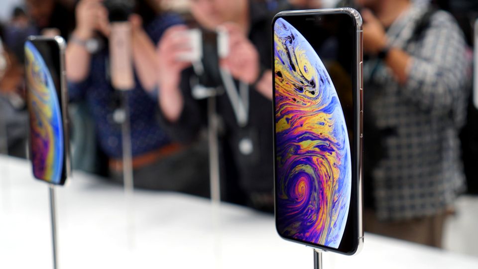 Apple baut jetzt Telefone mit noch größeren Displays.
