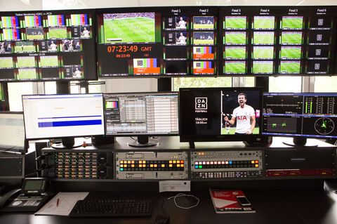 In der DAZN-Zentrale werden bis zu 44 Sport-Ereignisse gleichzeitig live übertragen