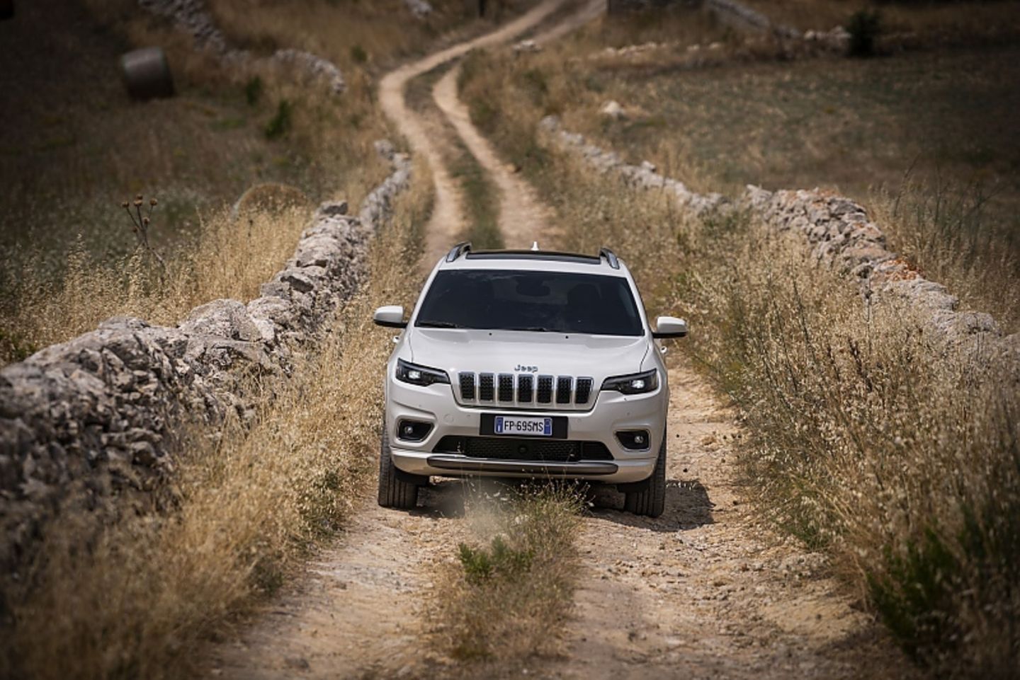 Im Gelände ist der Jeep Cherokee in seinem Element