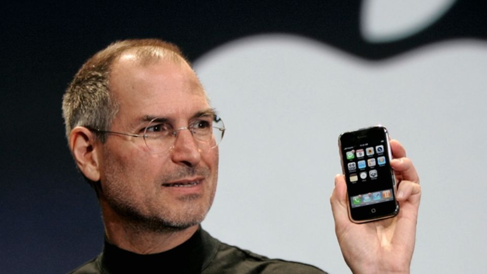 Der Vater: Steve Jobs bei der Präsentation des ersten iPhones 2007