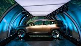 BMW iNext 2021 - die Seitenlinie zeigt deutliche Anleihen zum i3