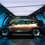 BMW iNext 2021 - die Seitenlinie zeigt deutliche Anleihen zum i3