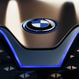 BMW iNext 2021