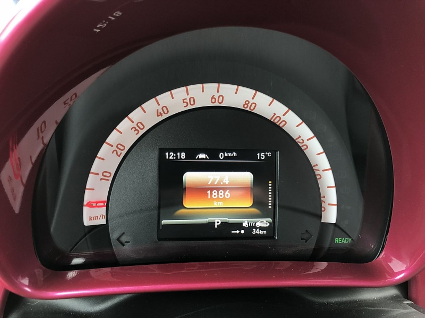 Die Reichweitenanzeige während der Fahrt zeigt, dass die die Angabe zu Beginn der Reise korrekt war