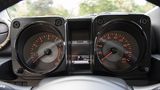 Suzuki Jimny 1.5 - puristisches Cockpit