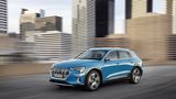 Der Audi e-tron ist maximal 200 km/h schnell