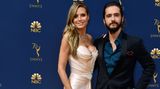 Heidi Klum brachte ihren Freund Tom Kaulitz mit zur Emmy-Verleihung. Sie kam in eleganter Seidenrobe von Zac Posen, er hingegen sieht immer etwas aus wie im Konfirmanden-Anzug.