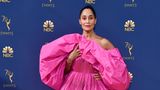 Ob Tracee Ellis Ross, Tochter von Sängerin Diana Ross, unter diesem Valentino-Kleid noch jemanden in den Saal geschmuggelt hat? Platz genug wäre auf jeden Fall. 