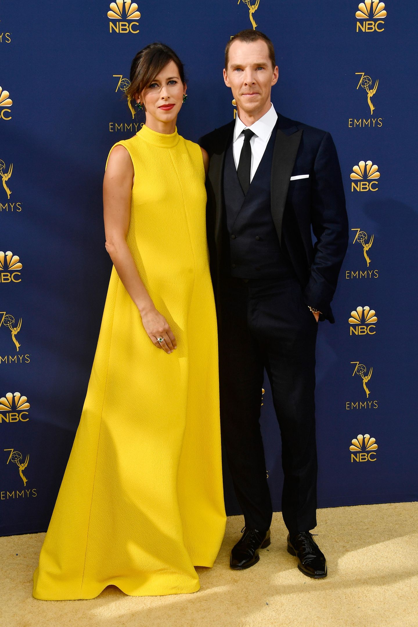 Nicht zu übersehen waren Schauspieler Benedict Cumberbatch und seine Frau Sophie Hunter. Das lag nicht an seinem neuen Haarschnitt, sondern an ihrem leuchtend gelben Kleid.