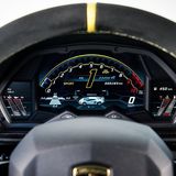 Lamborghini Aventador SVJ - digitale Instrumente im Cockpit