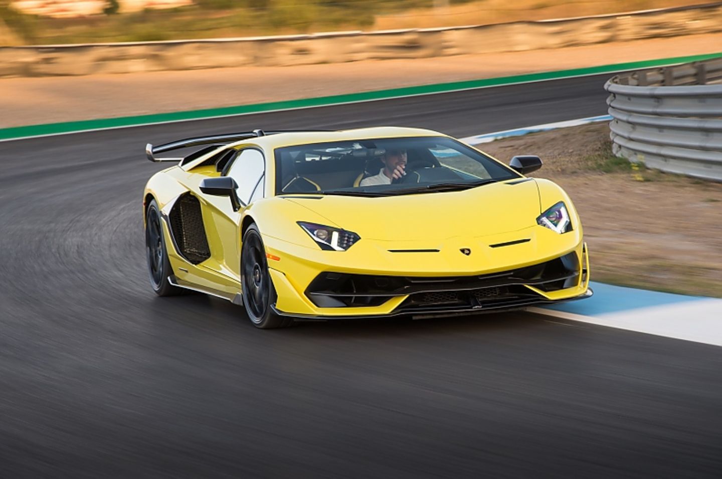 Lamborghini Aventador SVJ - perfekt für die Rennstrecke geeignet