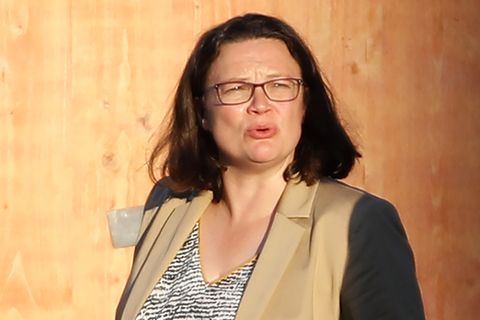 Ob Andrea Nahles den Koalitionskompromiss zu Maaßen schon wieder bereut?