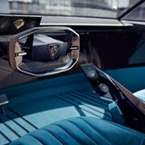 Das Cockpit des Peugeot e-Legend Concept 2018