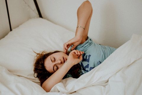 Aufstehen: Schlecht aus dem Bett gekommen? Drei Tipps für einen guten Start in den Tag