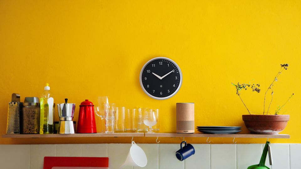 Amazon Alexa Wanduhr
