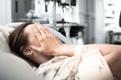Auch nach vielen Ratgebern sind viele Frauen von Teilen der Geburt überrascht