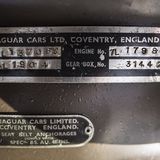 Die Plakette gibt Auskunft über die Herkunft des Autos