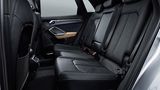 Audi Q3 45 TFSI Quattro 2018 - die Rückbank lässt sich verschieben; eine Sitzheizung gibt es nicht
