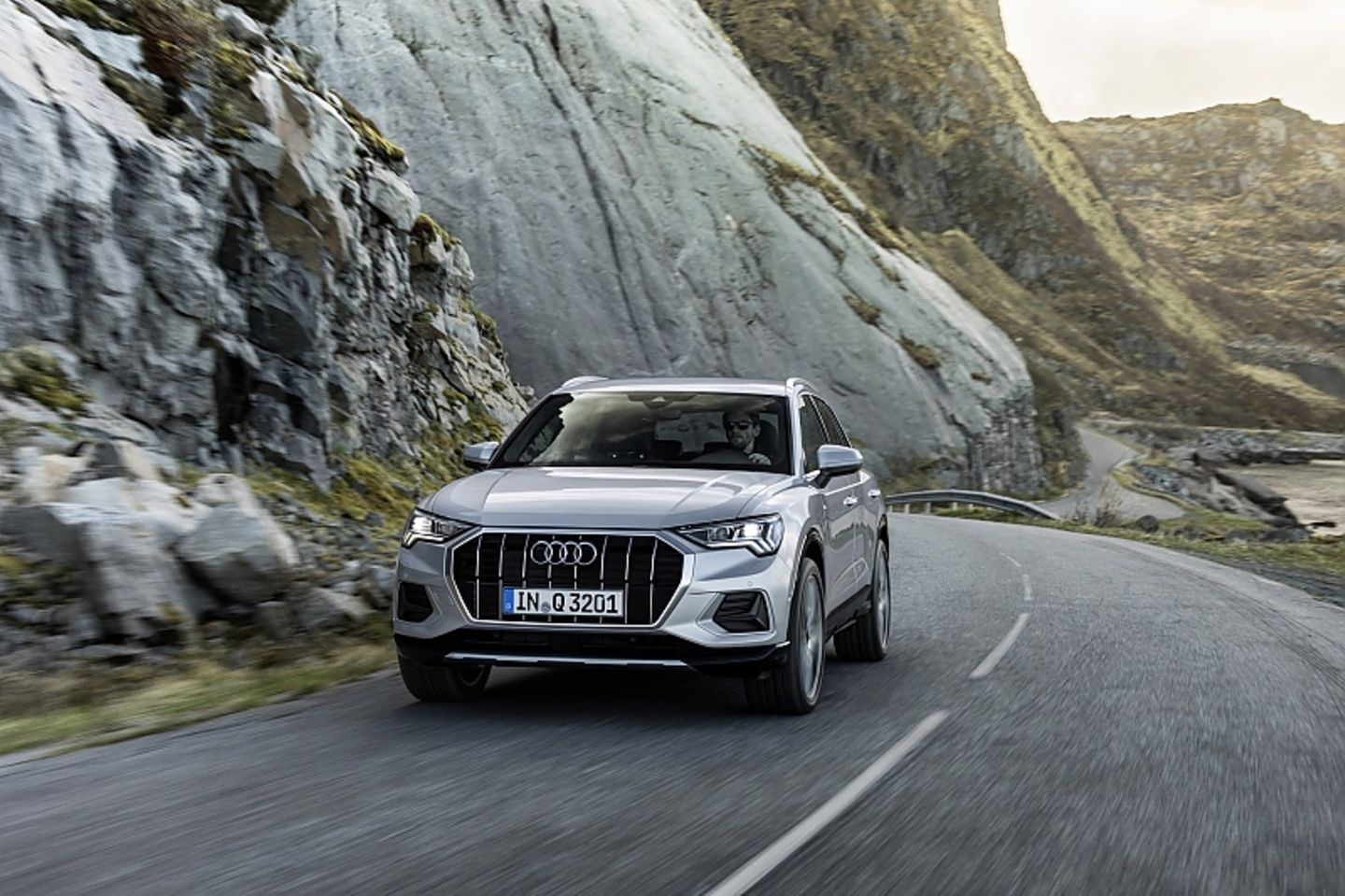 Audi Q3 45 TFSI Quattro 2018 - ausgewogenes Fahrwerk