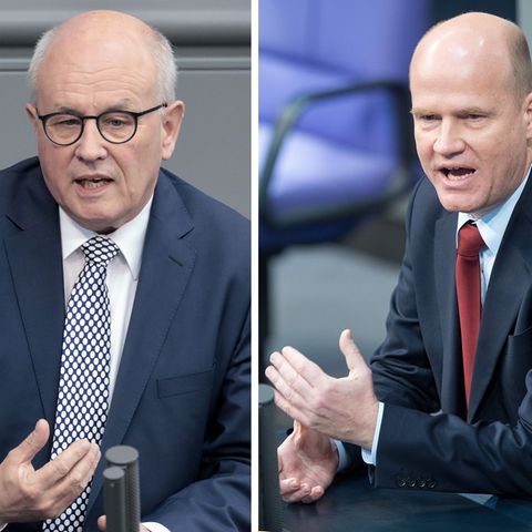 Volker Kauder (l.) und sein Nachfolger als Vorsitzender der CDU-/CSU-Fraktion, Ralph Brinkhaus