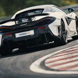 Das Fahrverhalten bleibt auch in schnellen Kurven berechenbar