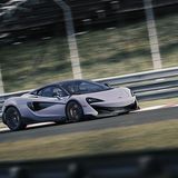 Der McLaren 600LT erreicht nach 2,9 Sekunden die 100 km/h Marke