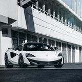 Wie der Name schon suggeriert, hat der McLaren 600LT 600 PS