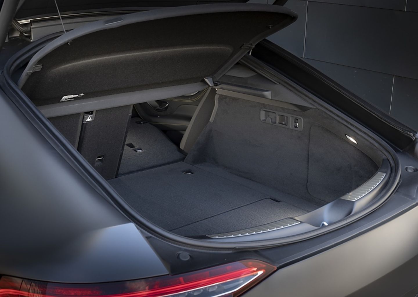 Mercedes AMG GT 63s 4matic 4-Türer - 456 Liter Laderaum