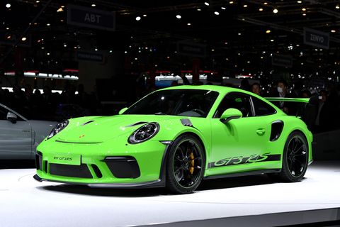 Der Porsche GT3 (hier in der RS-Variante) ist tendenziell eher für die Rennstrecke konzipiert