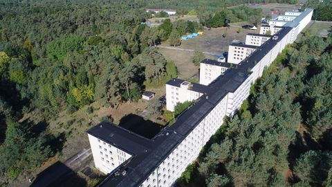 Prora auf Rügen: Wenn der Massentourismus die Geschichte überrollt | STERN.de