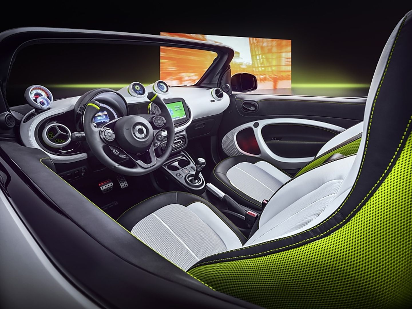 Der Innenraum des Smart Fortwo Forease 2018