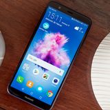 Sony Xperia L2 Huawei P Smart