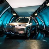 BMW iNext 2021