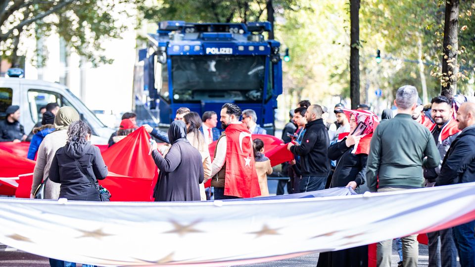 Recep Tayyip Erdogan Erdogan in Deutschland Recep Tayyip Erdogan: Polizei macht sich in Köln bereit