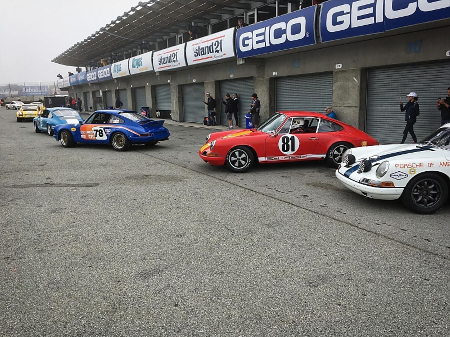 Porsche Rennsport Reunion 2018: Start aus der Boxengasse