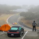 Morgentlicher Nebel bei der Porsche Rennsport Reunion 2018