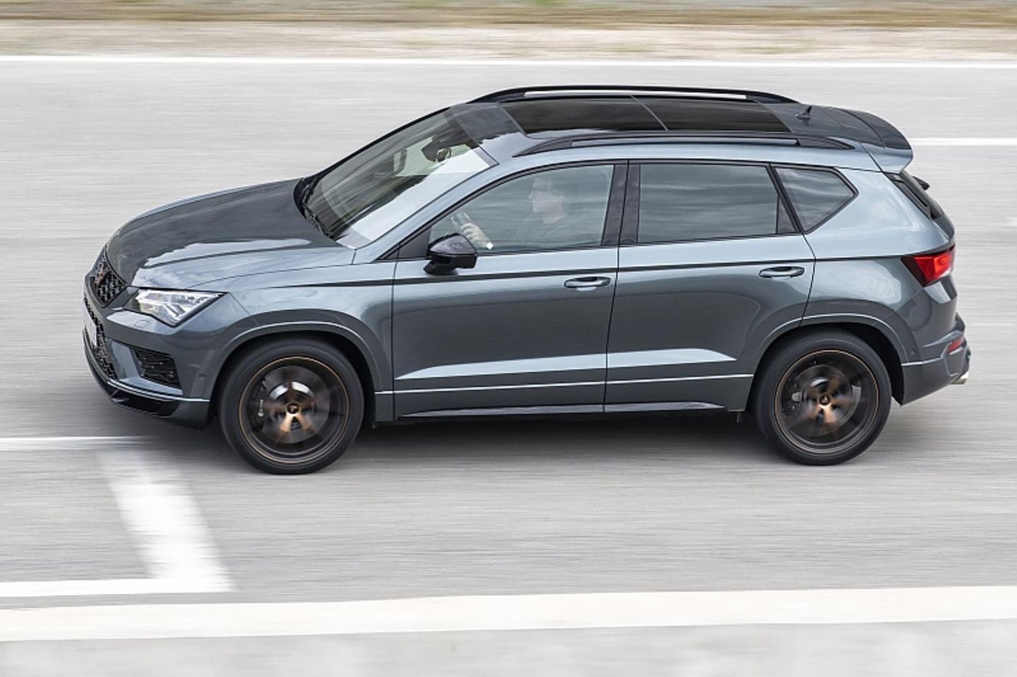 Die Länge des Cupra Ateca: 4.376 mm
