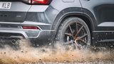 Der Cupra Ateca zeigt sich als erstaunlich geländetauglich