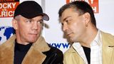 "Rocky" mit seinem älteren Bruder, Ralf "Ralle" Rocchigiani (re.). Zusammen moderierten die Brüder Boxkämpfe für den TV-Sender "Sport 1". Für den Sportsender war der Ex-Weltmeister auch in der Web-Casting-Show "The Next Rocky" aktiv, in der Rocchigiani Nachwuchstalente entdecken und fördern sollte. Der Sender setzte die Show nach der Todesmeldung bis auf weiteres aus.